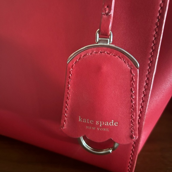 Kate Spade Red Scalloped Mini Bag - Picture 4 of 8